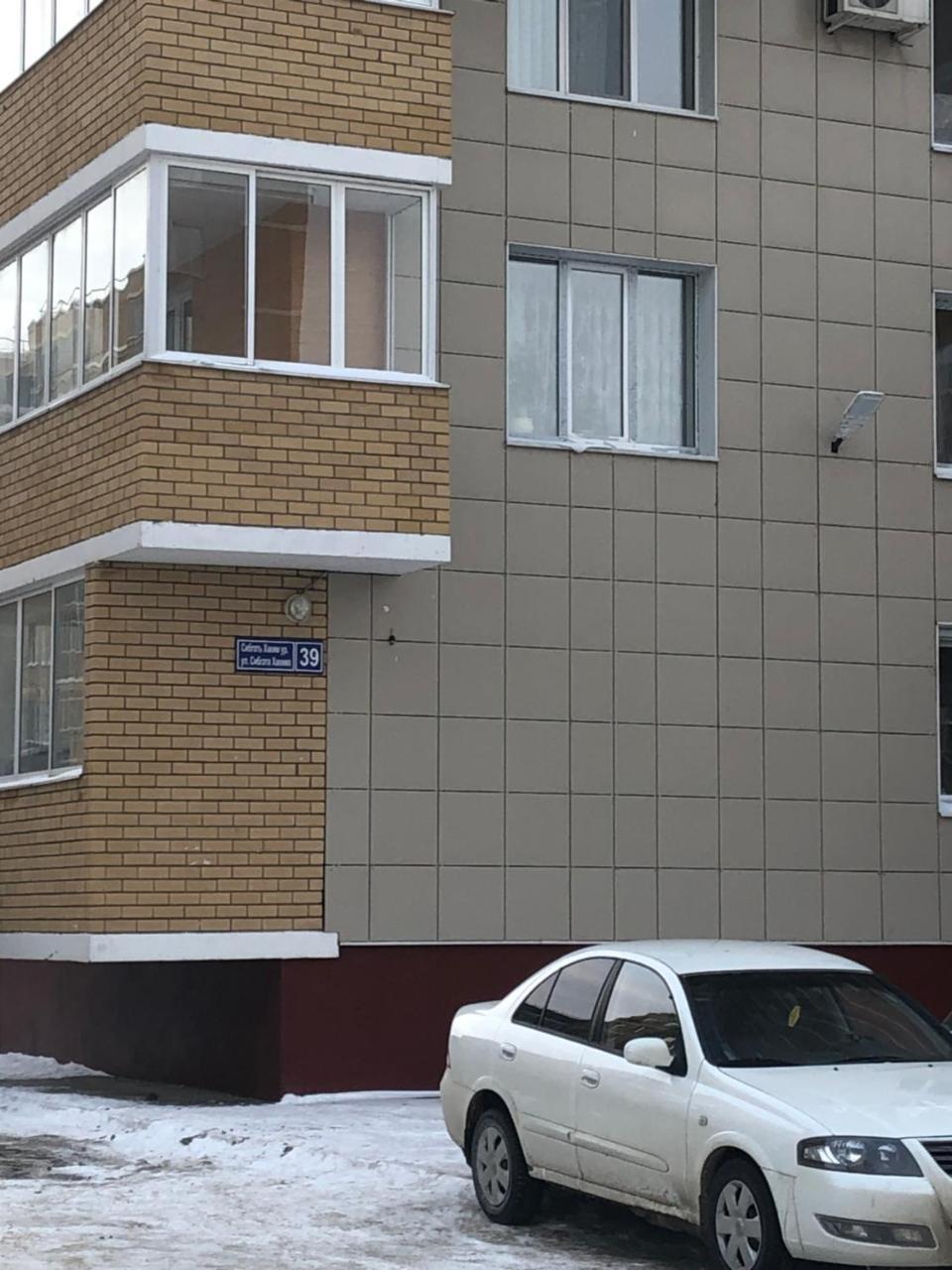 Apartamenty Na Sibgata Hakima U Riviery Kazan' Esterno foto