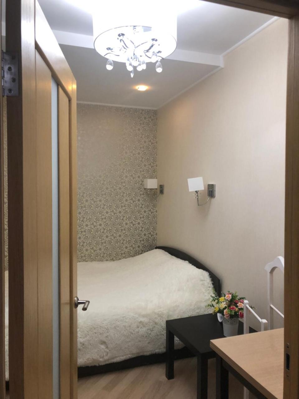 Apartamenty Na Sibgata Hakima U Riviery Kazan' Esterno foto